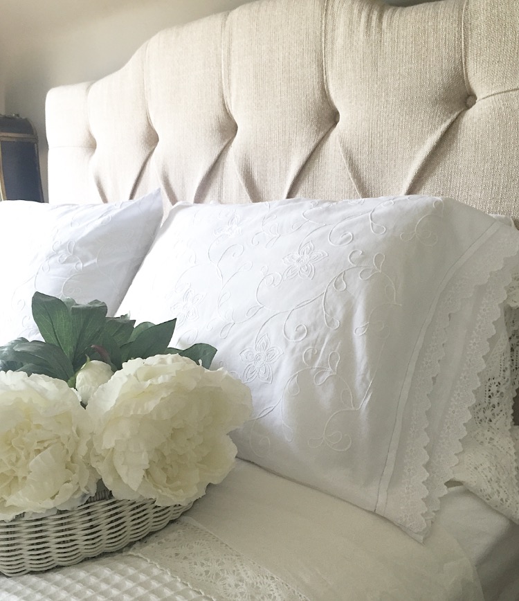 How to Make Your Own Vintage Pillow Cases