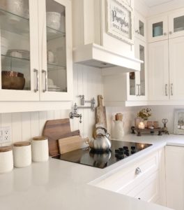 woods and whites in decor