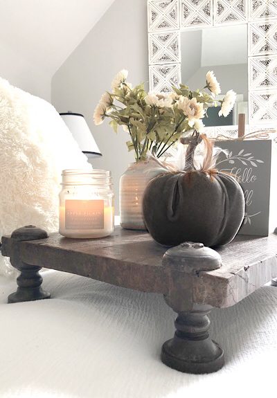 Fall Decor In The Bedroom